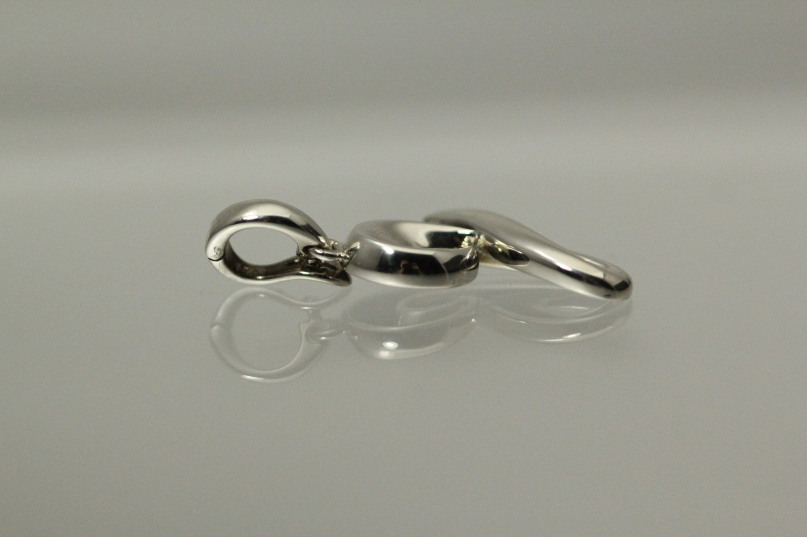 925 Sterling Silver Fancy Letter “G” Pendant Enhancer Bail 3.4 Grams (PEN9399)