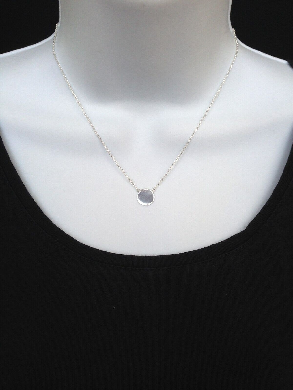 925 Sterling Silver Plain Disc Circle Pendant Necklace Tiny 10.8mm 17.25″ Women