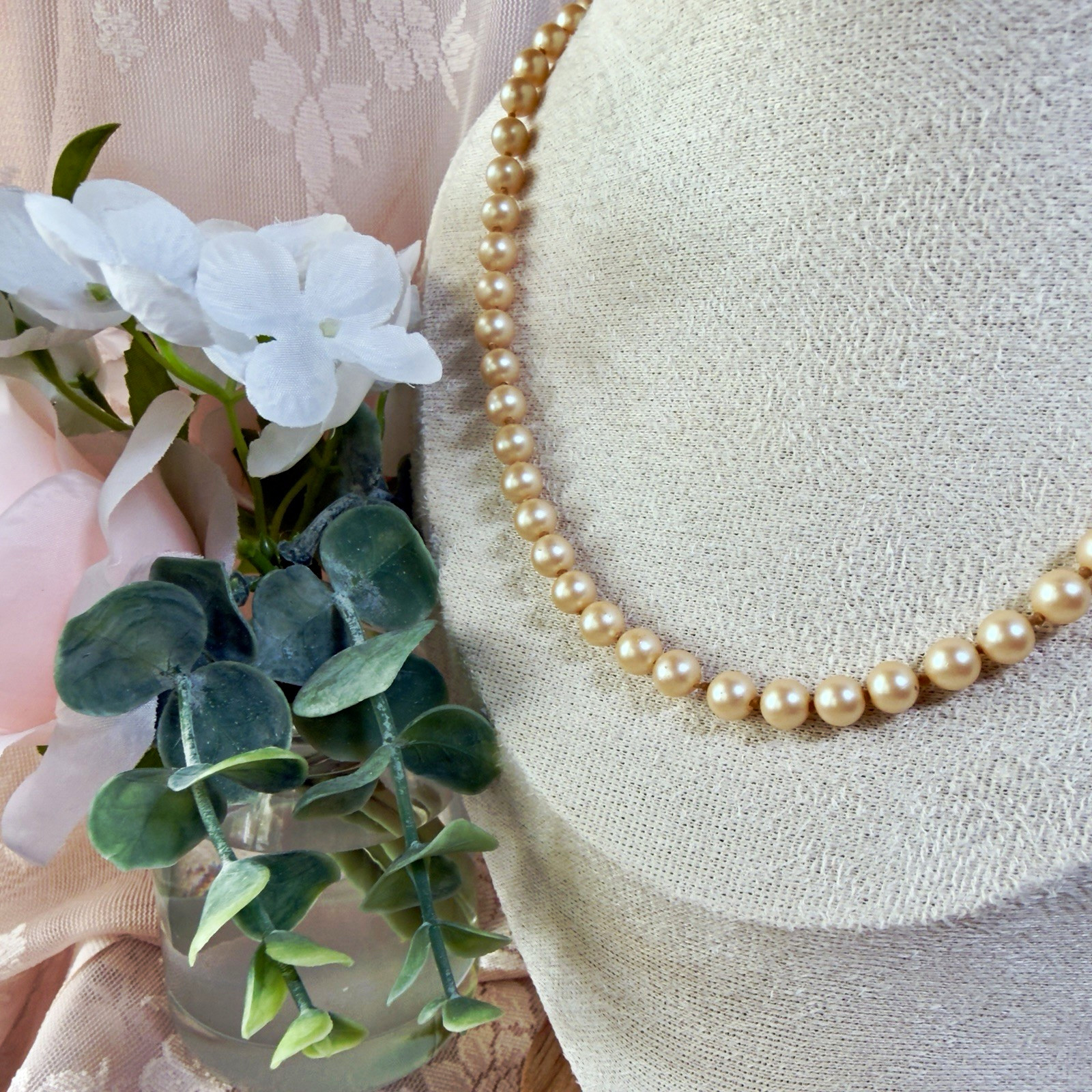 Cream Round Pearl Knotted Beaded Necklace Sterling Silver 925 Clasp Vintage Glam