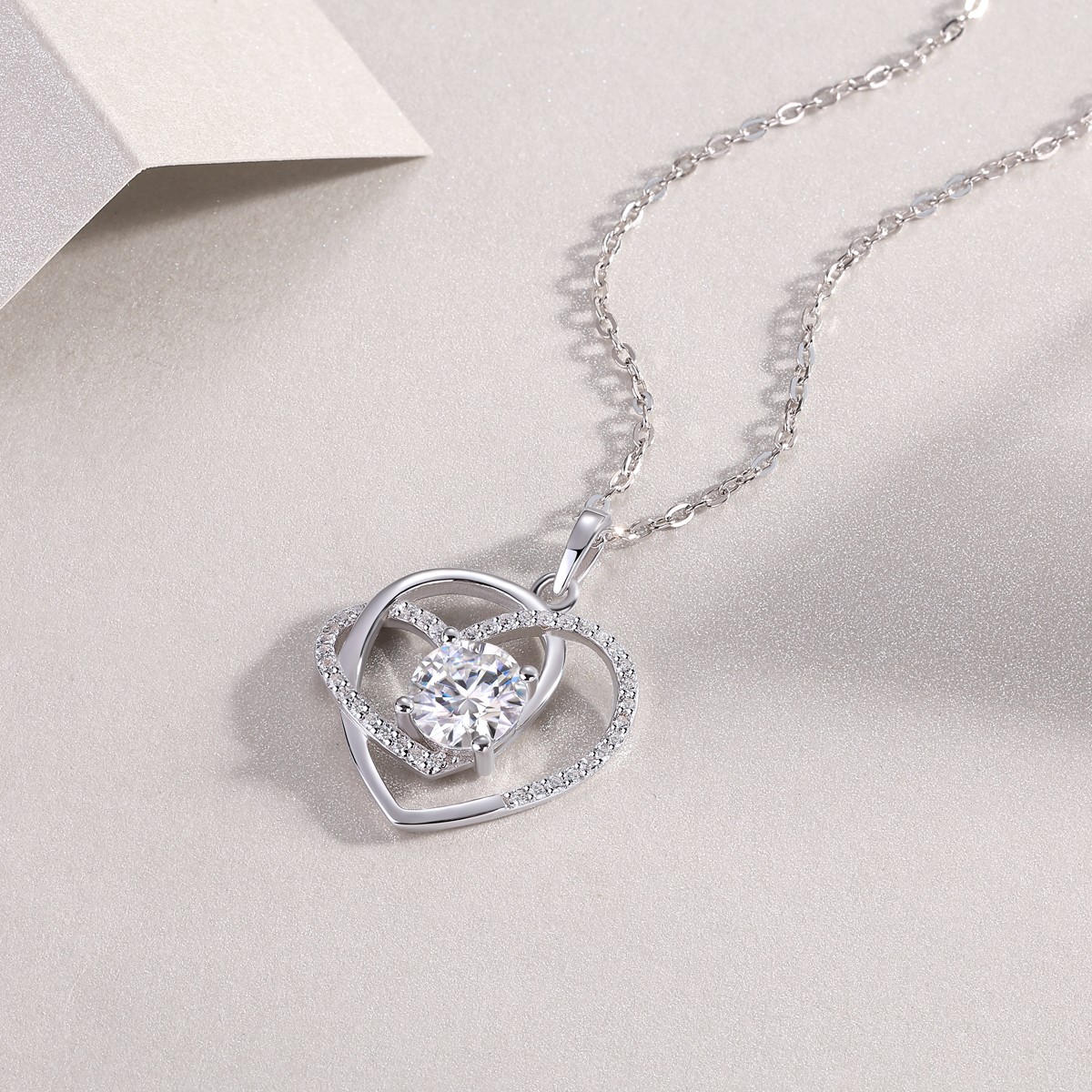 925 Sterling Silver Heart Pendant Necklace 1ct Moissanite Platinum GRA