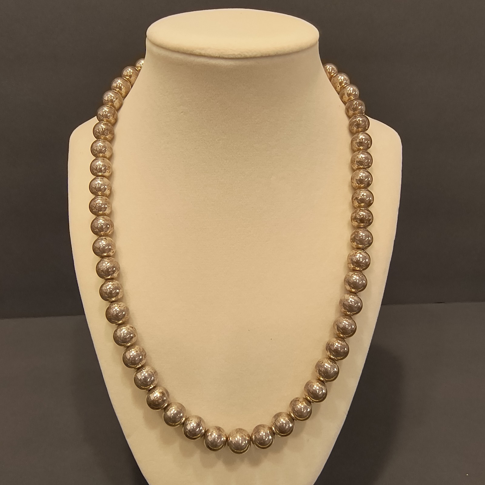 T & Co HardWear 20″ Lobster Closure Ball Bead Beaded 925 Silver Marked Necklace