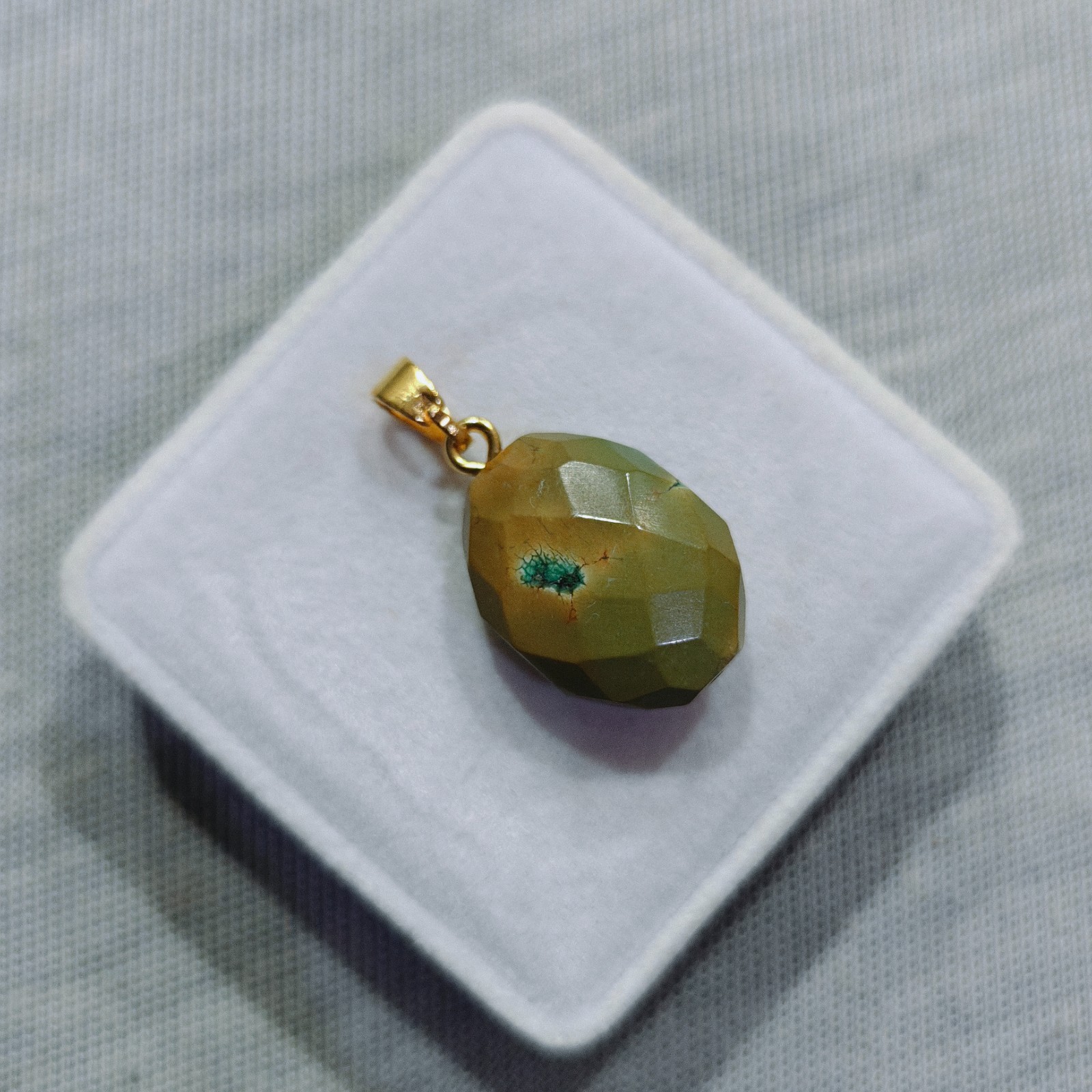 Natural Tibet Green Turquoise Oval Bead Brass Pendant Boho Gemstone Jewelry