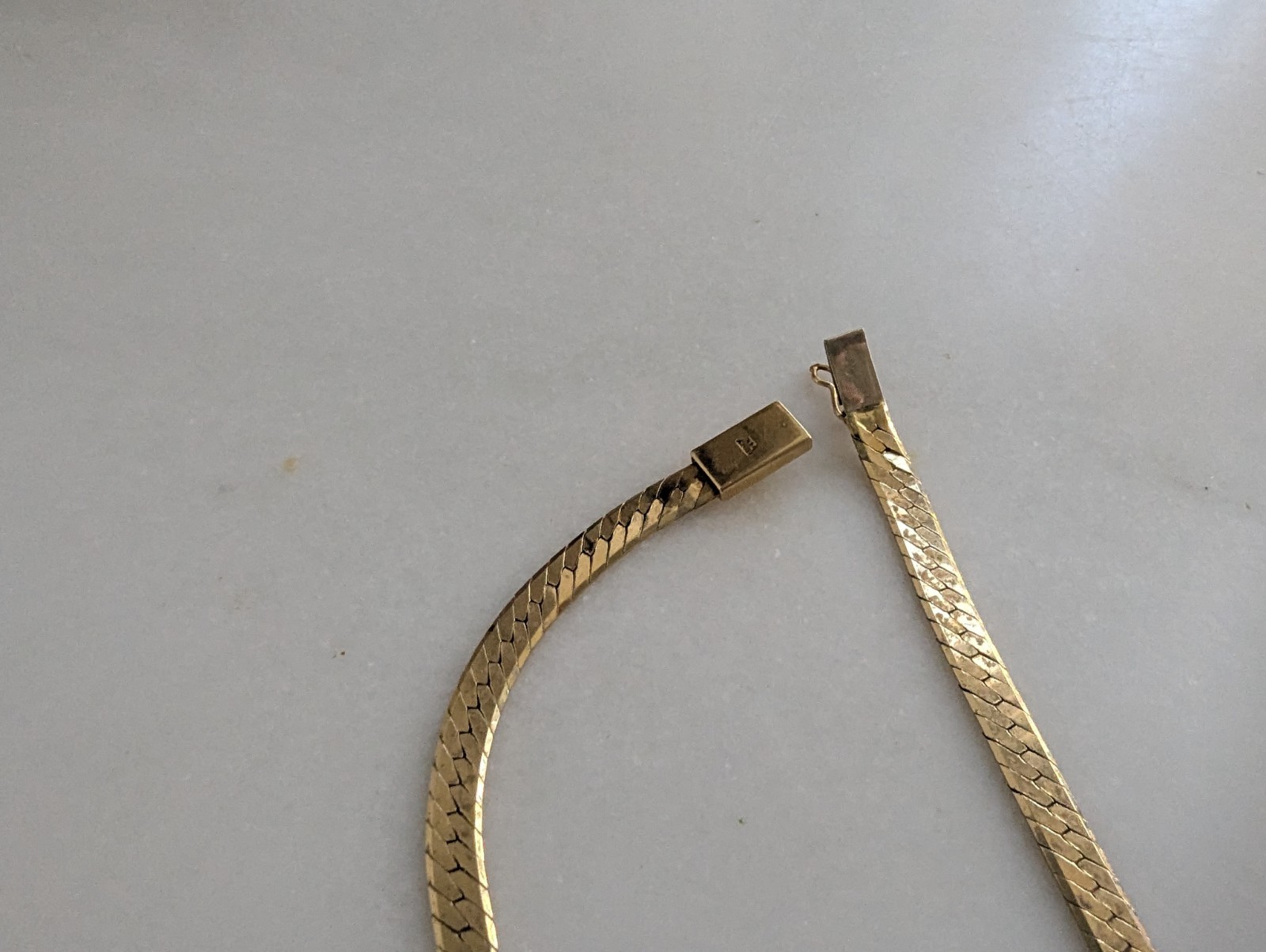 14k yellow gold necklace 20″ Italian herringbone link Wide chain vintage 29 gram