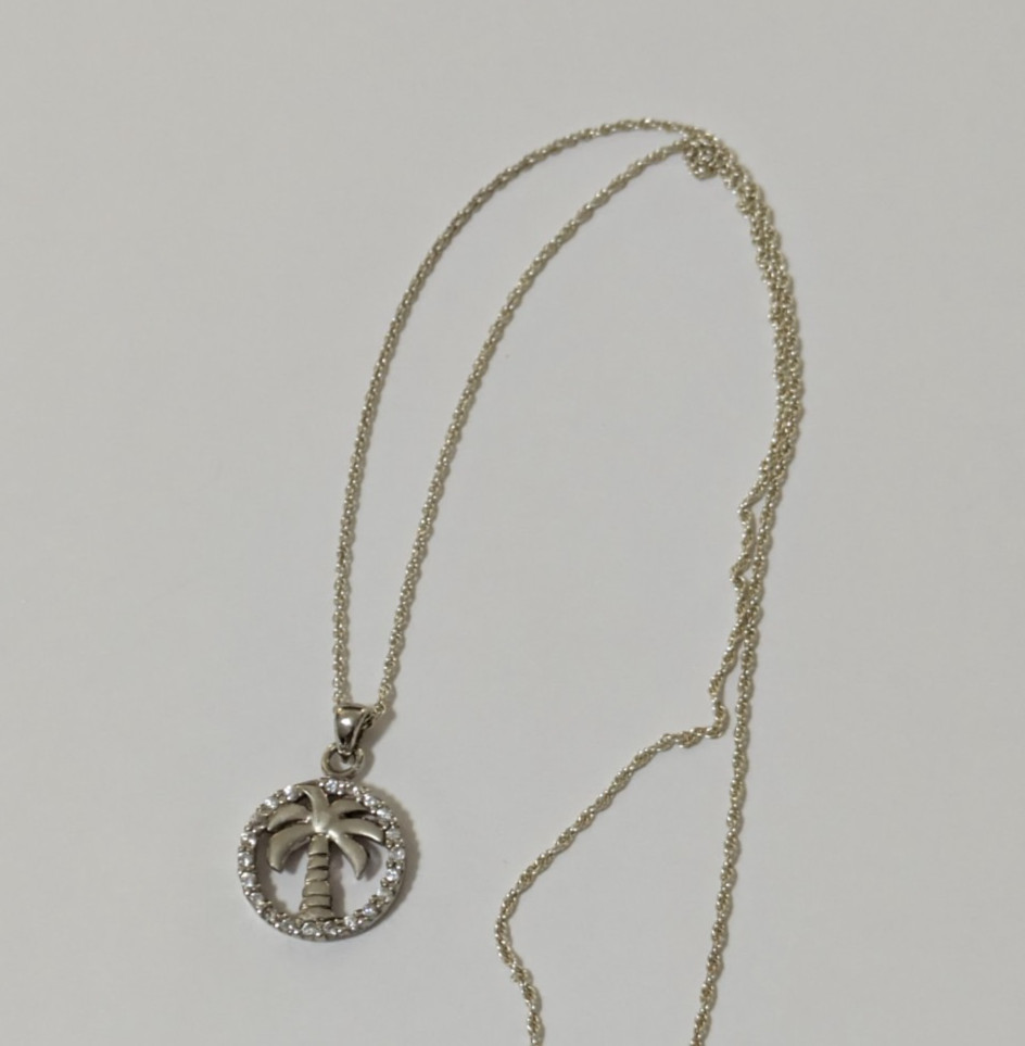 925 Sterling Silver Palm Tree with Crystals and 18″ Sterling Silver Rope Chain