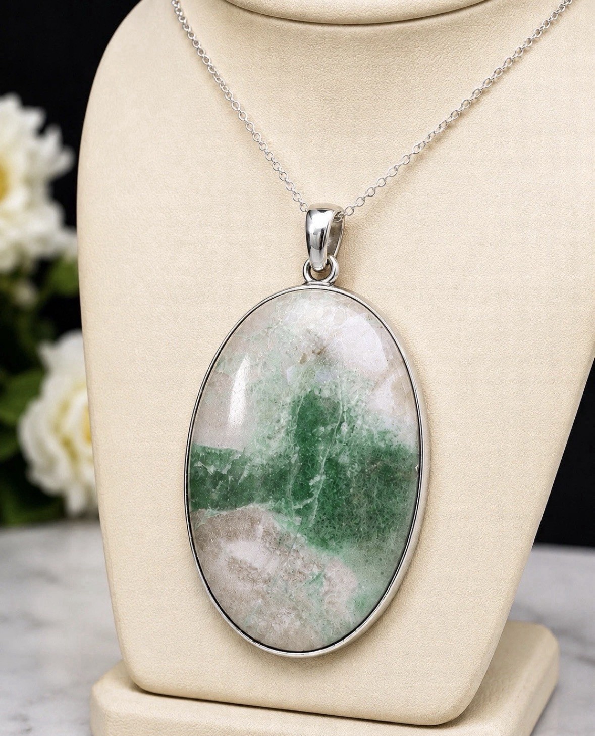 Large Green & White Agate Statement Pendant Necklace Beautiful Oval Gemstone 925