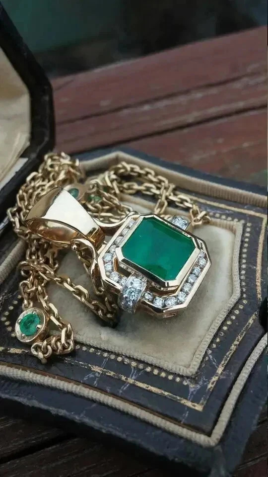 2.70Ct Asscher Cut Emerald Diamond Halo Pendant 14K Yellow Gold Finish