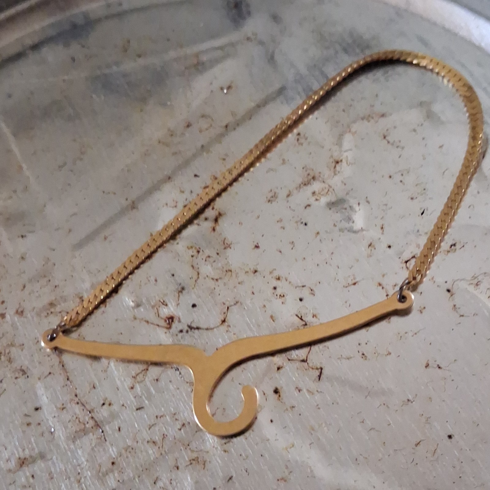 Gold Metal Chain Necklace with Asymmetrical Pendant
