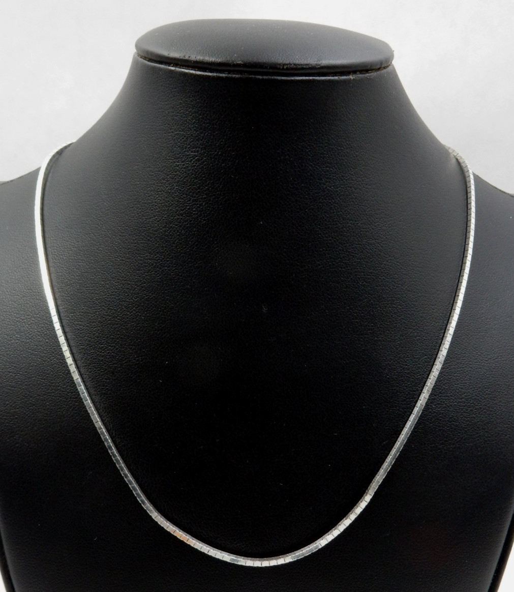 VINTAGE 925 STERLING SILVER 1.4MM WIDE BOX CHAIN 16″ NECKLACE, ITALY, 7.4 GRAMS