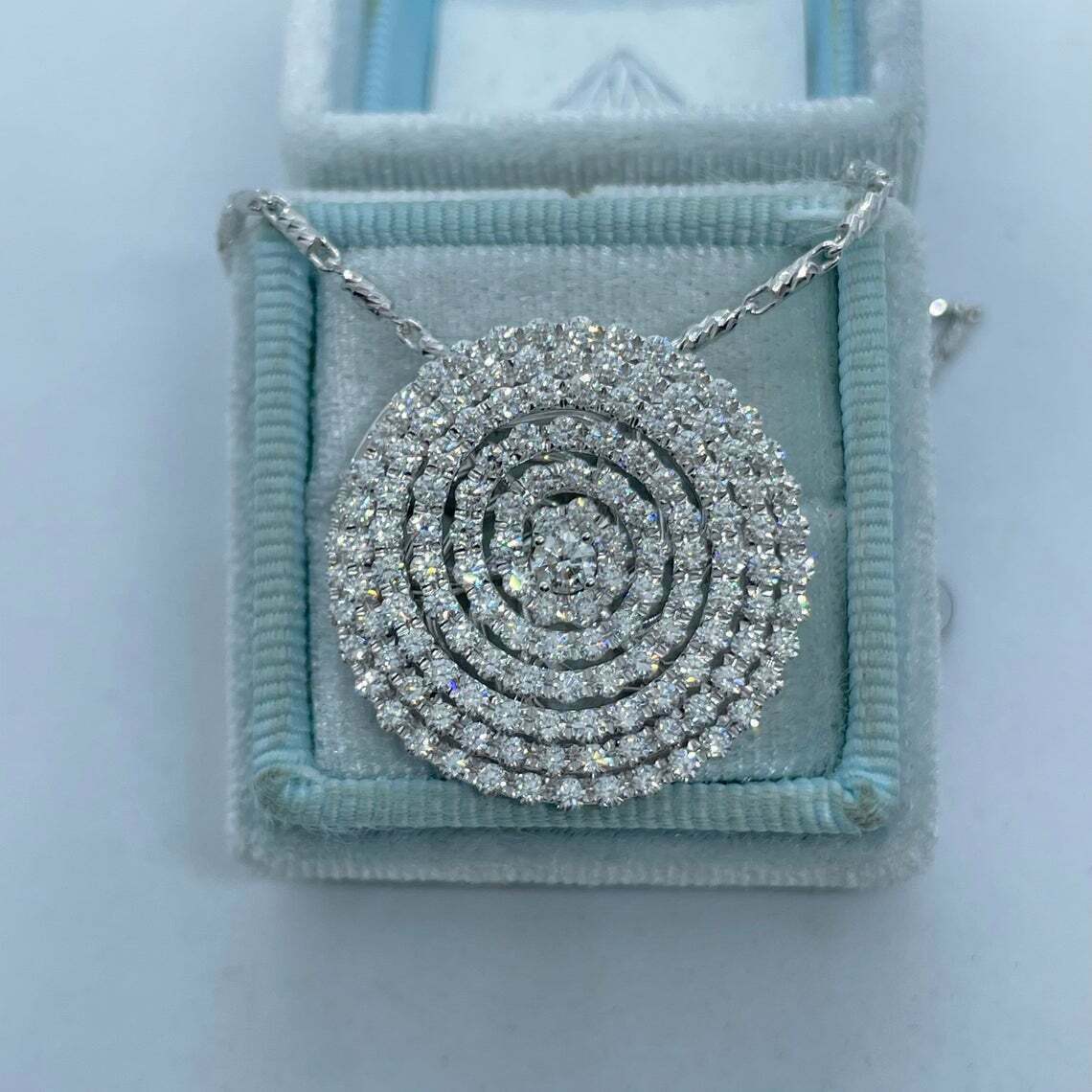 3Ct Round Cut VVS1 Diamond Cluster Circle Pendant 14K White Gold Over Free Chain