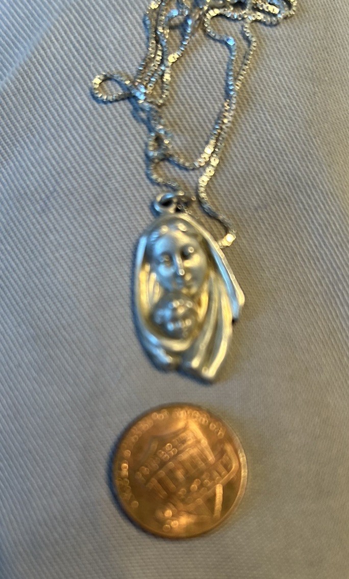 Sterling Mother And Child Pendant 18” Sterling Chain