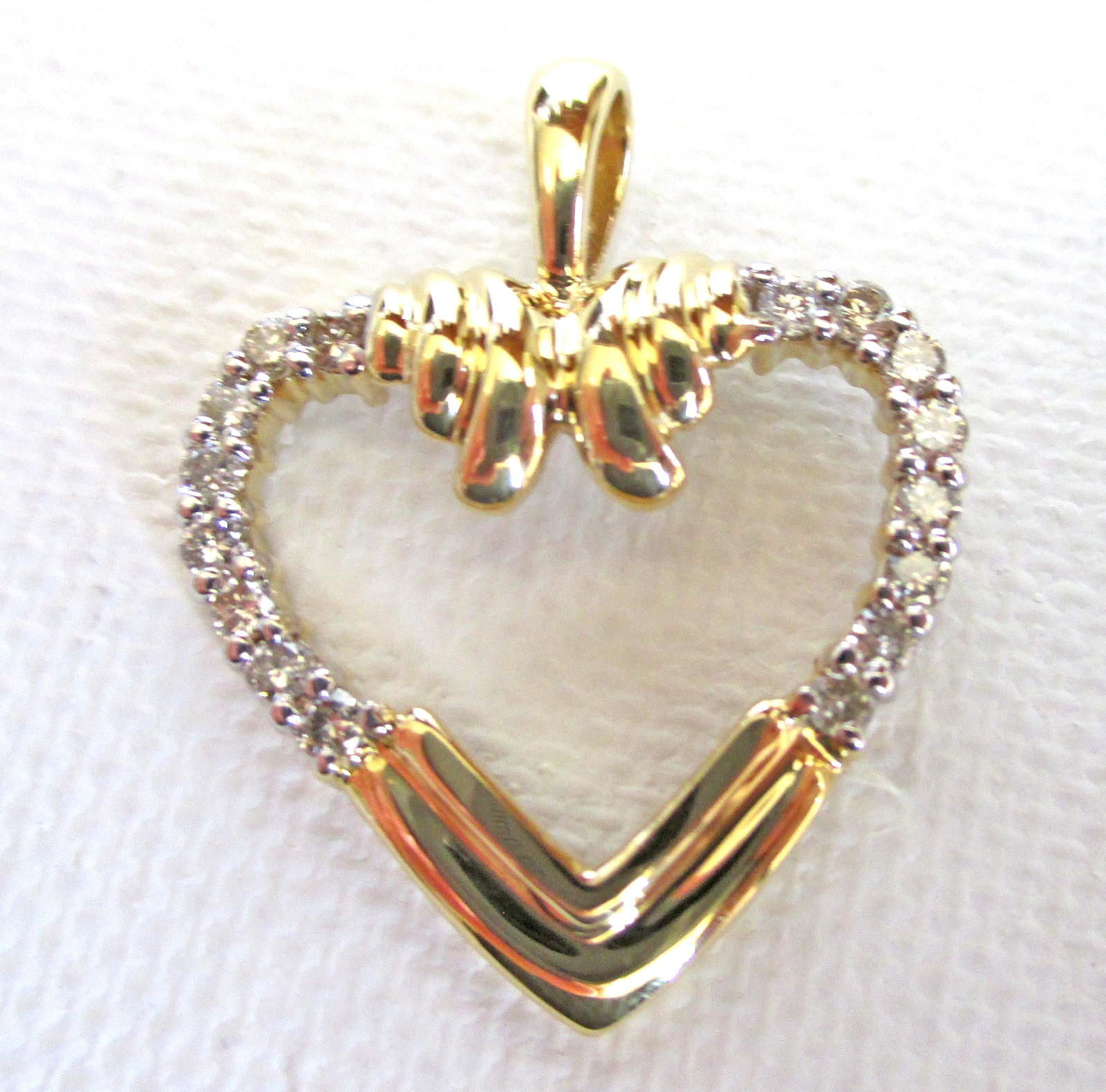 14K Diamond Pendant