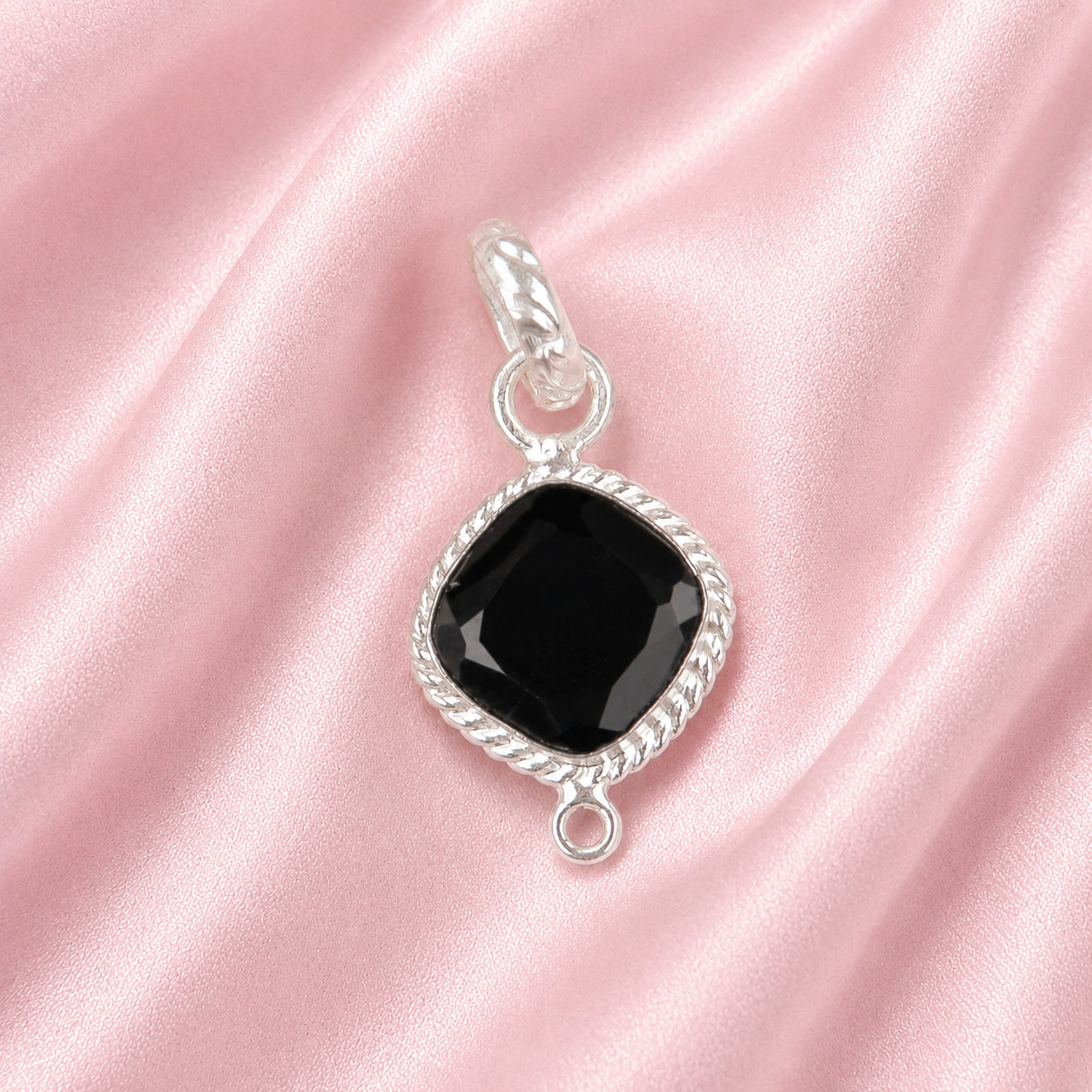 Black Onyx Gemstone 925 Sterling Silver Handmade Pendent 1.30″ Anniversary Gift