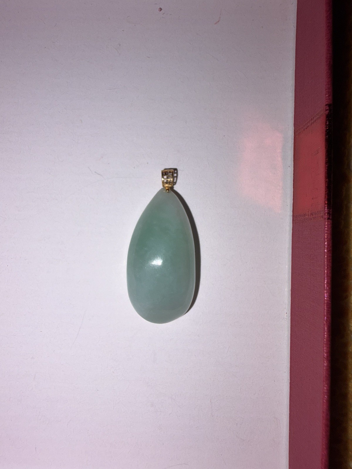 Grade A 100% Natural Untreated Myanmar Jadeite Light Green Pendant 18k Gold