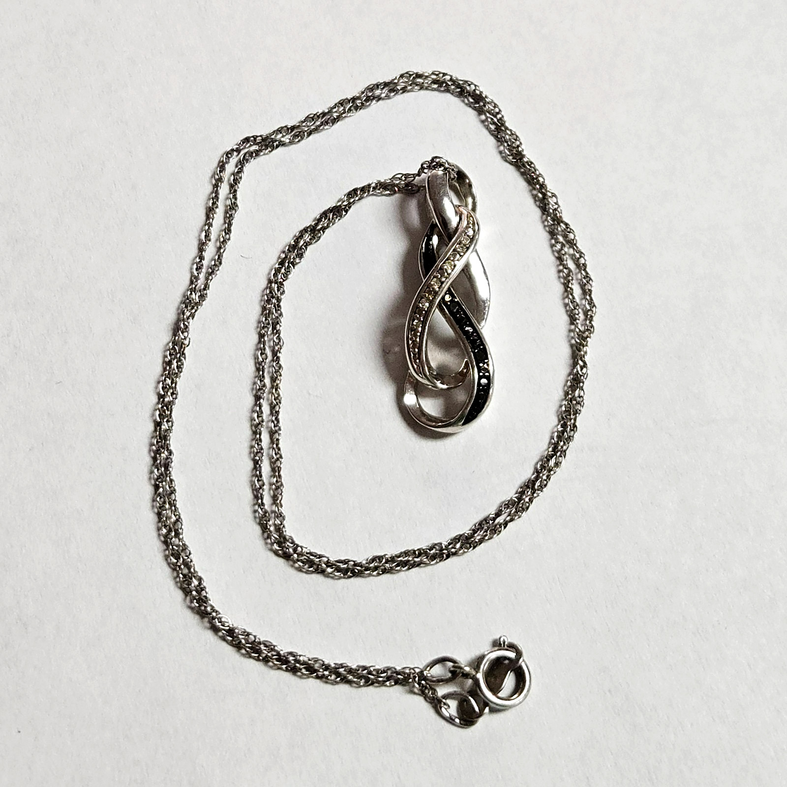 Designer SS Twisted Black + White Diamond Pendant Necklace Signed SUN [026WEB]