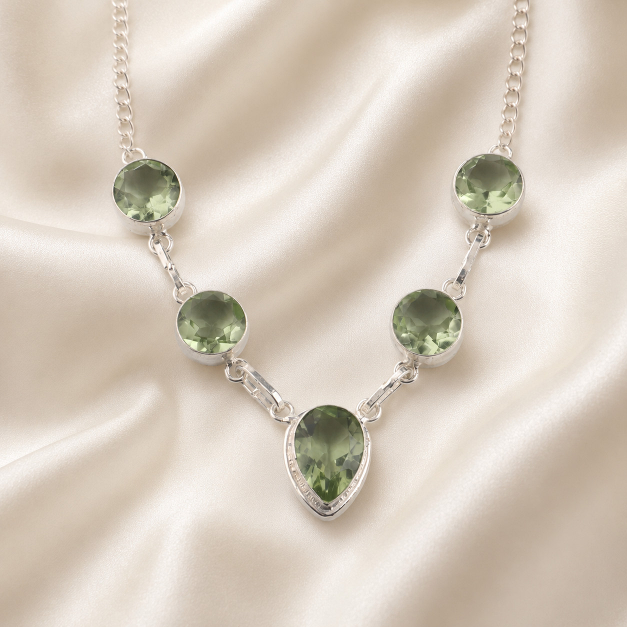 Green Amethyst Gemstone 925 Serling Silver Customized Pretty Necklace For Women