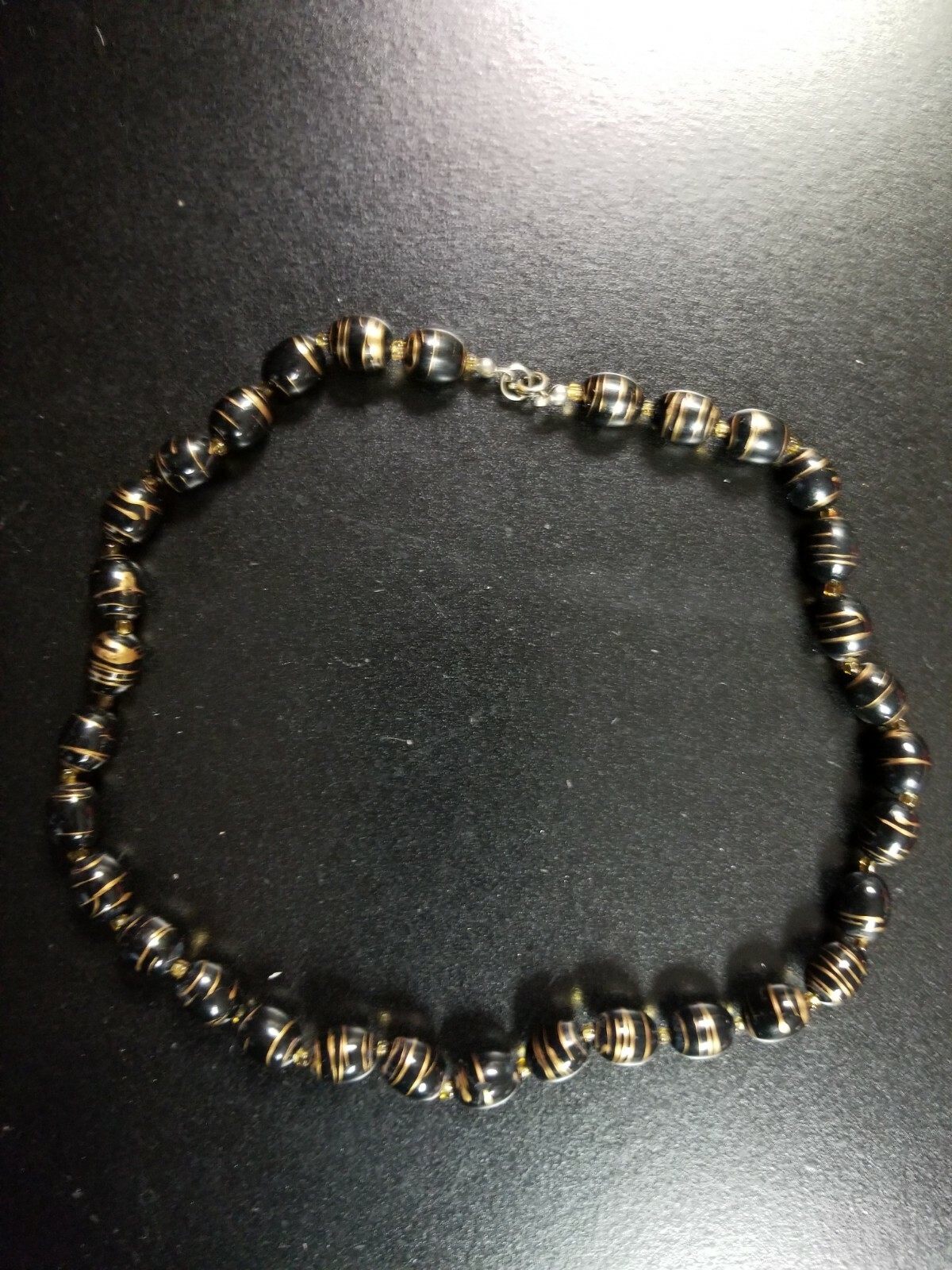 Gorgeous beaded necklace / multi-style / 18″ / Gold & black / lovely! / FREE S&H