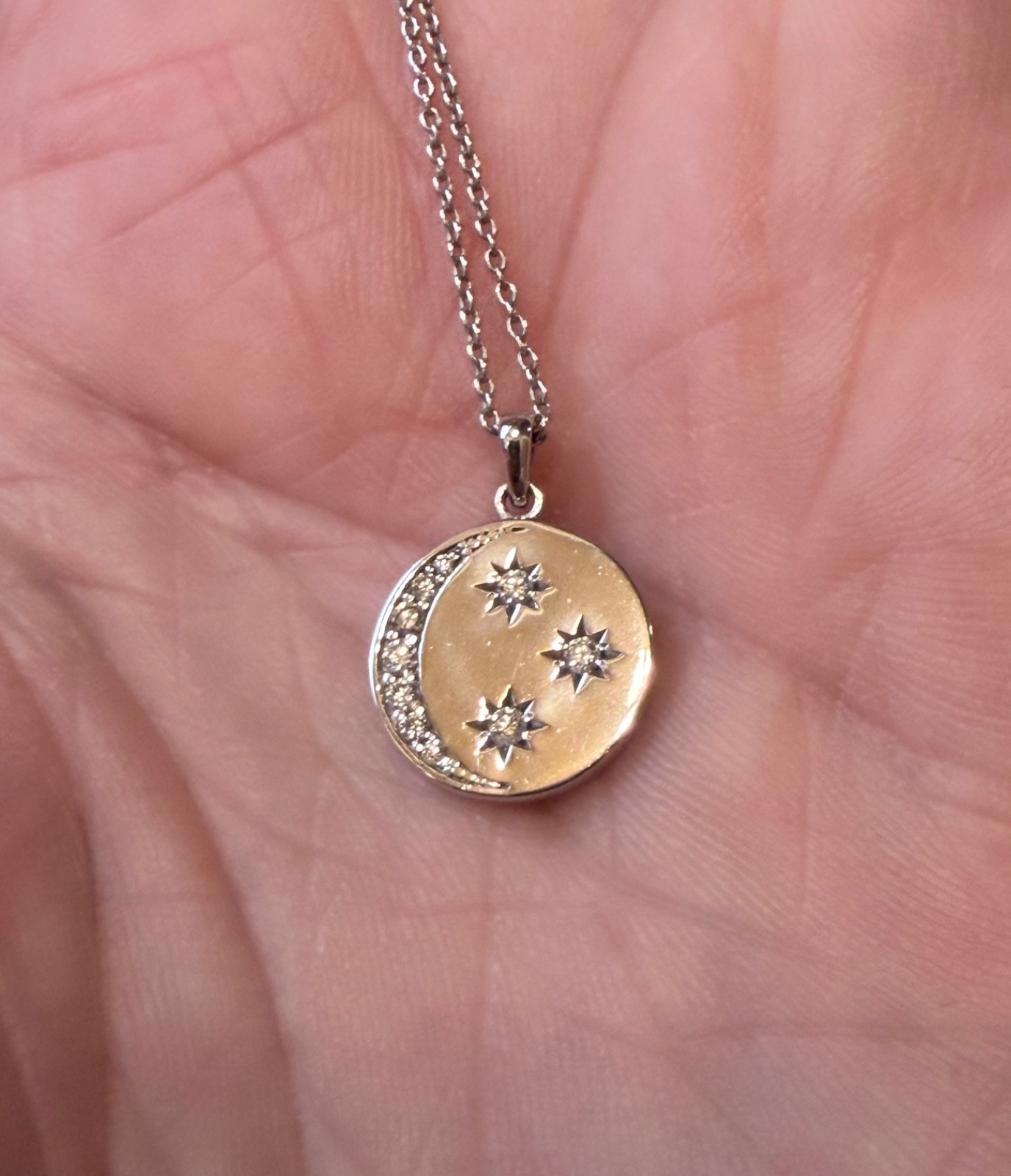 14 kt White Gold Disc/Diamond Moon/Stars 18″ Necklace
